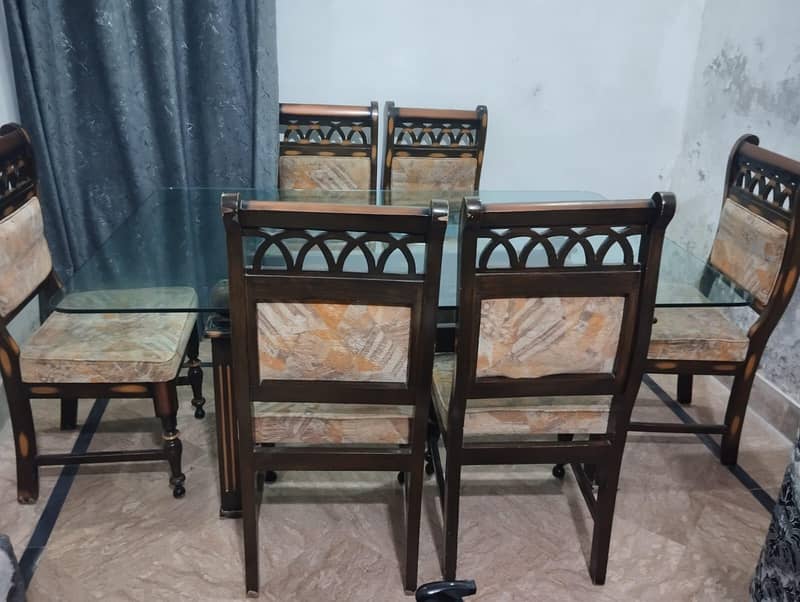 Dinning table 4