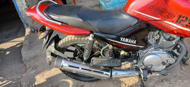 ybr125G