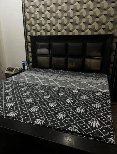 King size bed