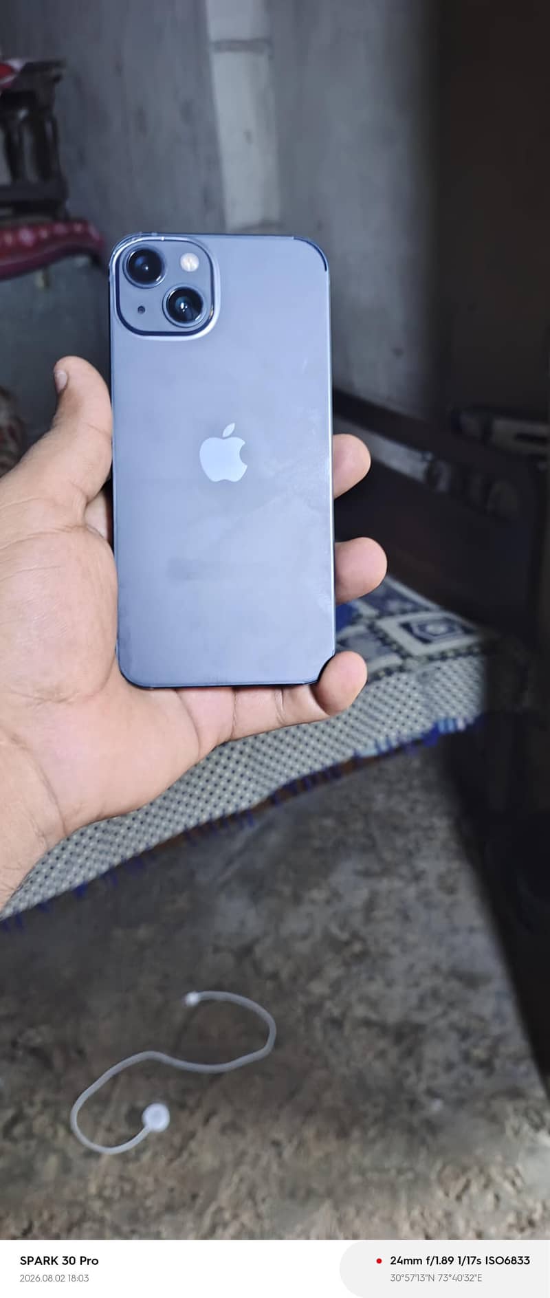 Apple iPhone 13 6