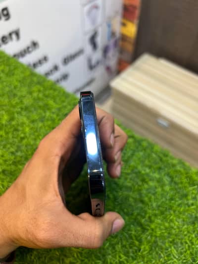 Apple iPhone 12 Pro