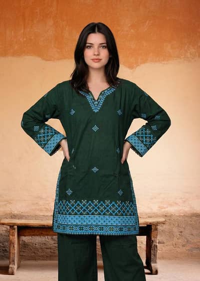 Women's Bottle Green Embroidered Short Kurta & Cotton Trouser Set