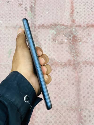 Tecno Spark 8C