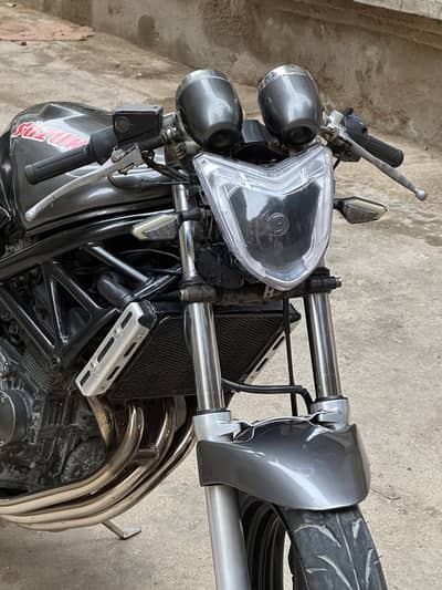 Suzuki Bandit 250 Inline 4