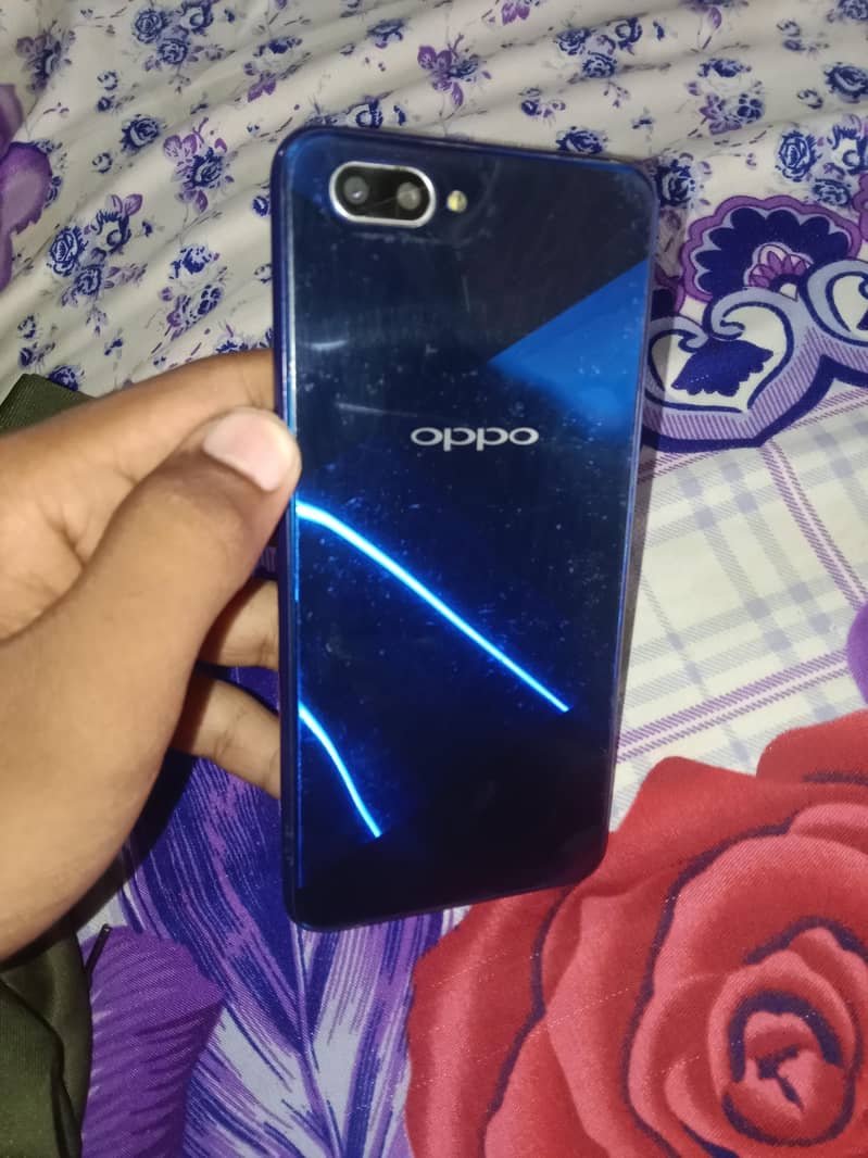 OPPO A3s 1