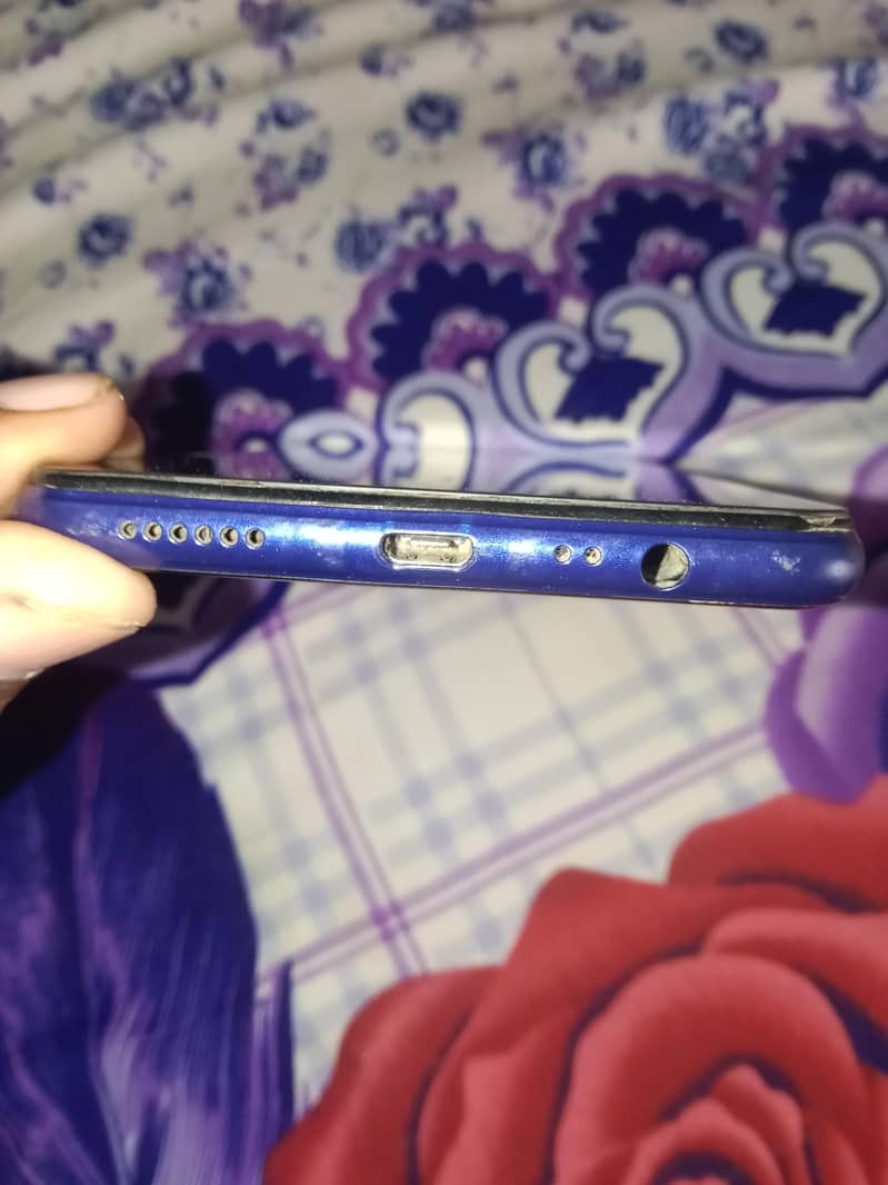 OPPO A3s 2