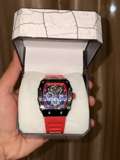 Men's Casual Quartz Watch With Barrel Shape Dial