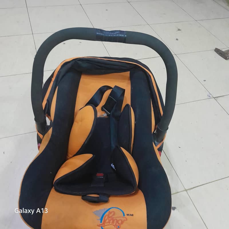 carry cot 2