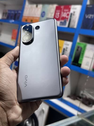 Vivo V60