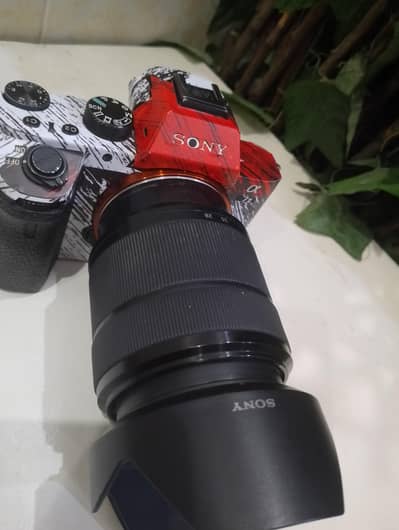 Sony a7ii camera with 28.70mm lens and 2 battery: