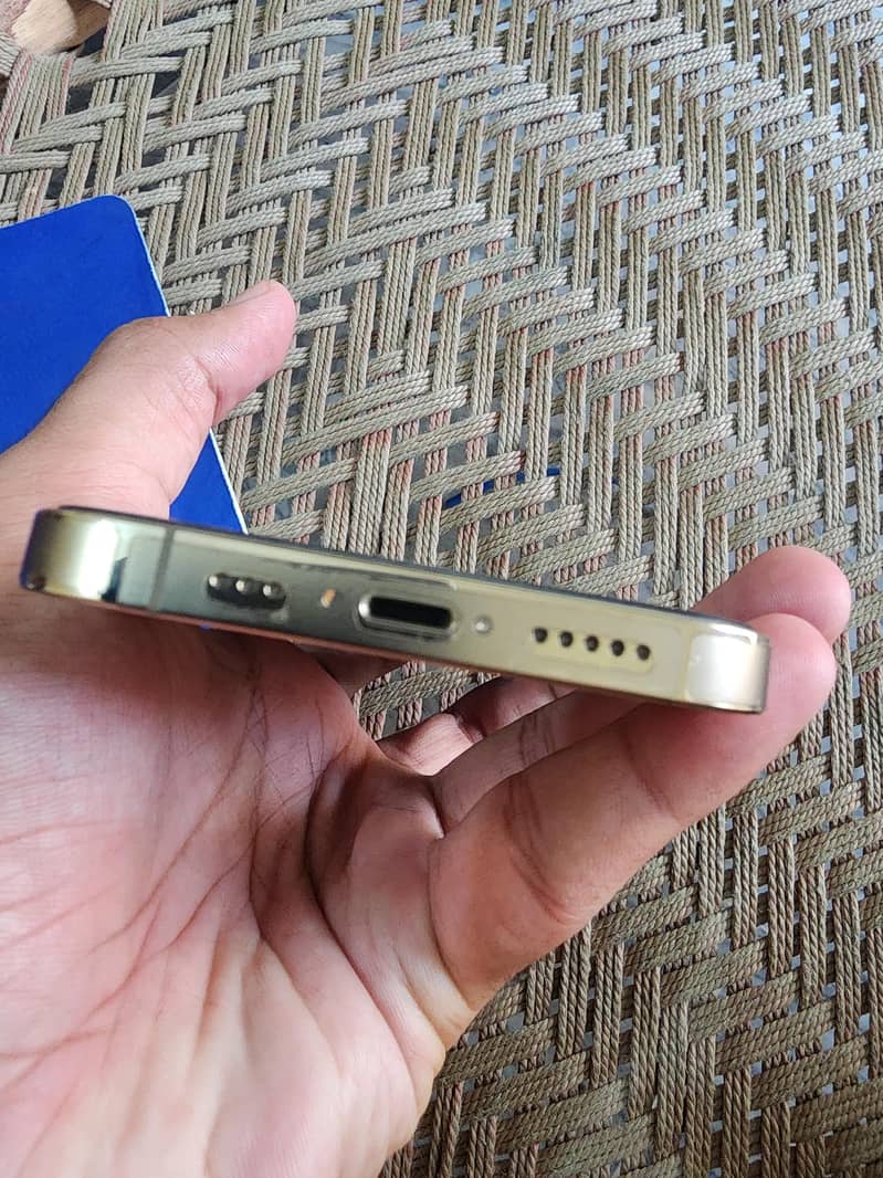 Apple iPhone 13 Pro 5