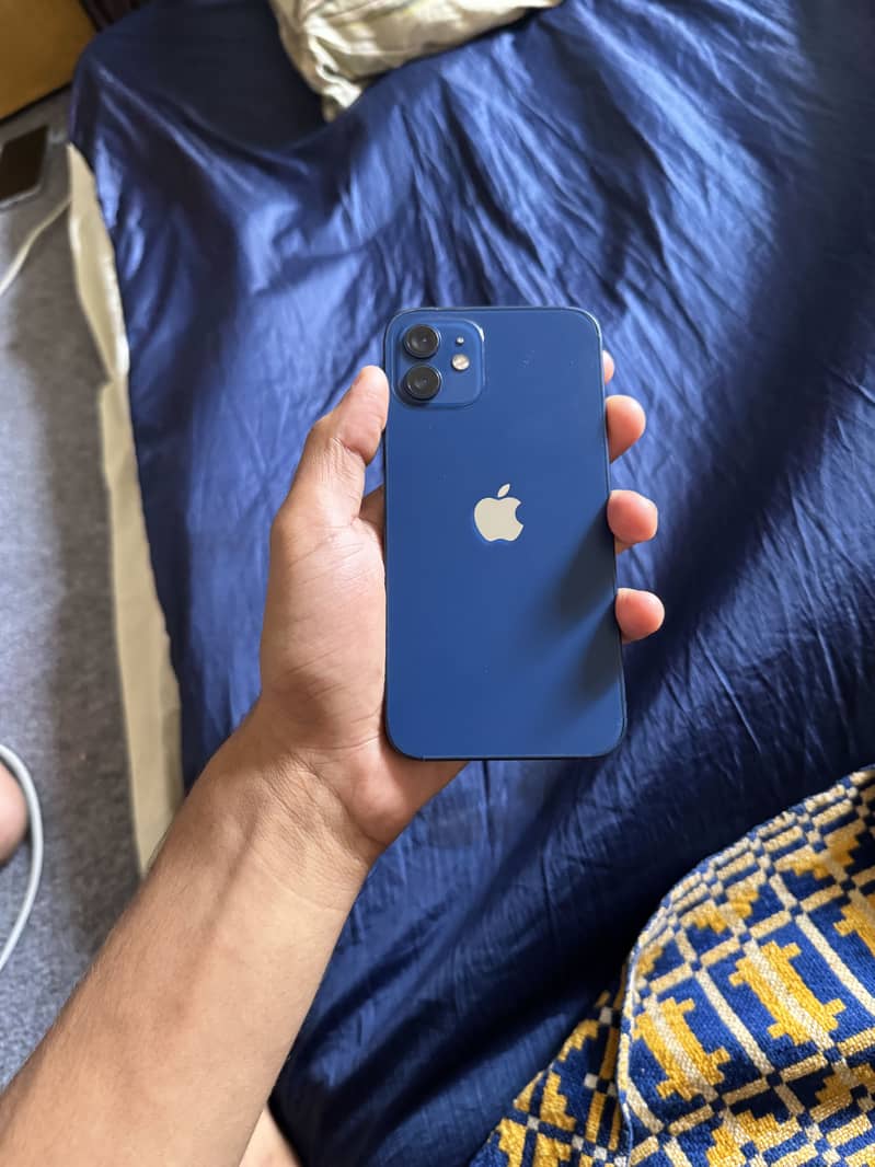 Apple iPhone 12 0