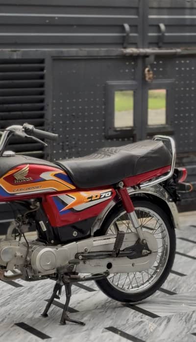 HONDA CD 70 2025
