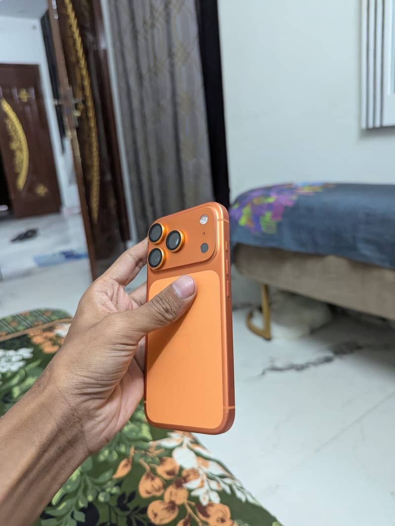 Apple iPhone 17 Pro 1