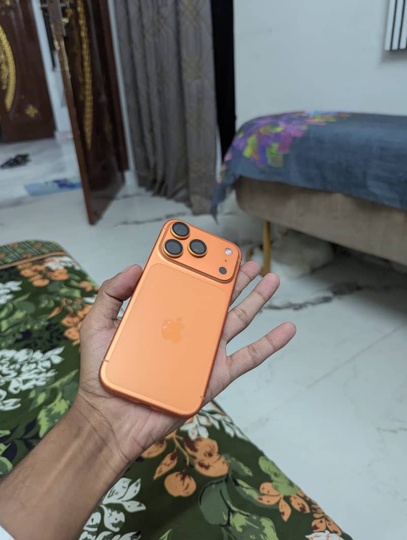 Apple iPhone 17 Pro 13
