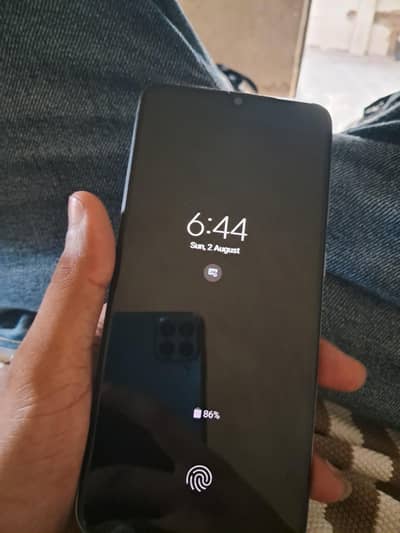 Samsung Mobile A70