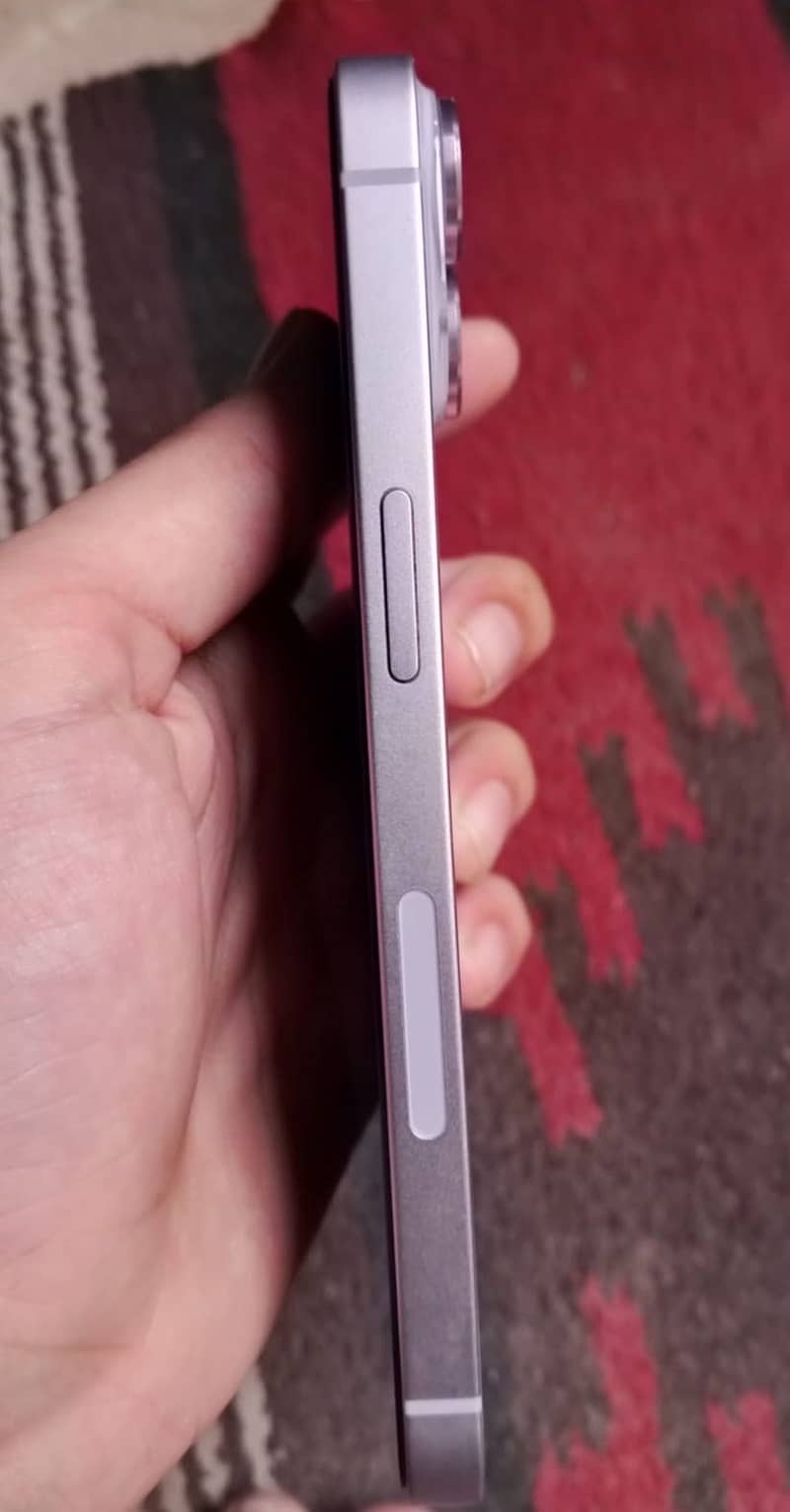 Apple iPhone 14 1