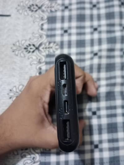 Best power bank for 10000 mah battery provide without pin