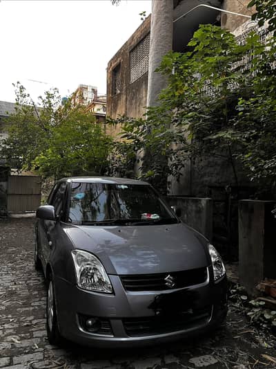 Suzuki Swift 2015 DLX | B2B Genuine | Excellent Condition |