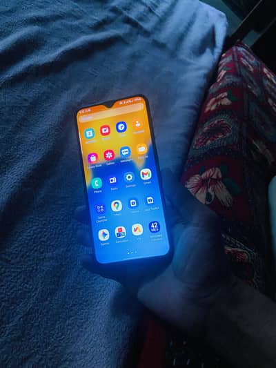 Samsung Mobile A20