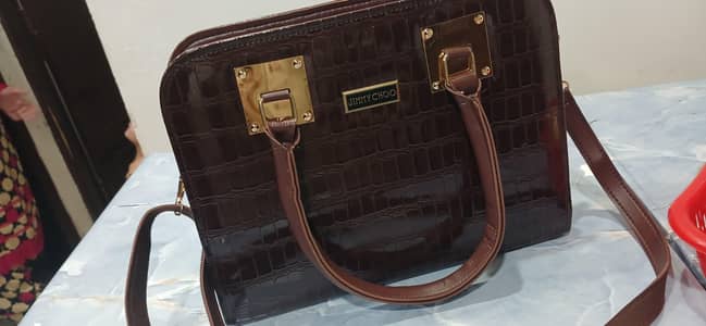 Elegant Dark Brown Crocodile-Embossed Satchel Bag with Shoulder Strap