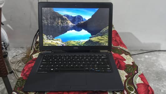 Dell Latitude E7250 | Core i7 5th Gen | 8GB RAM / 256GB SSD