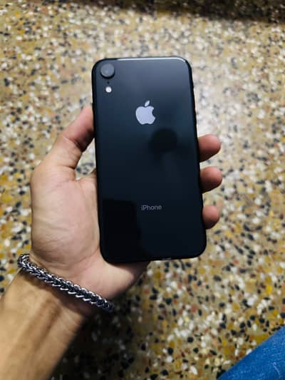 Apple iPhone XR