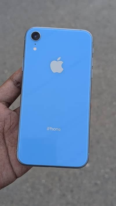 Apple iPhone XR