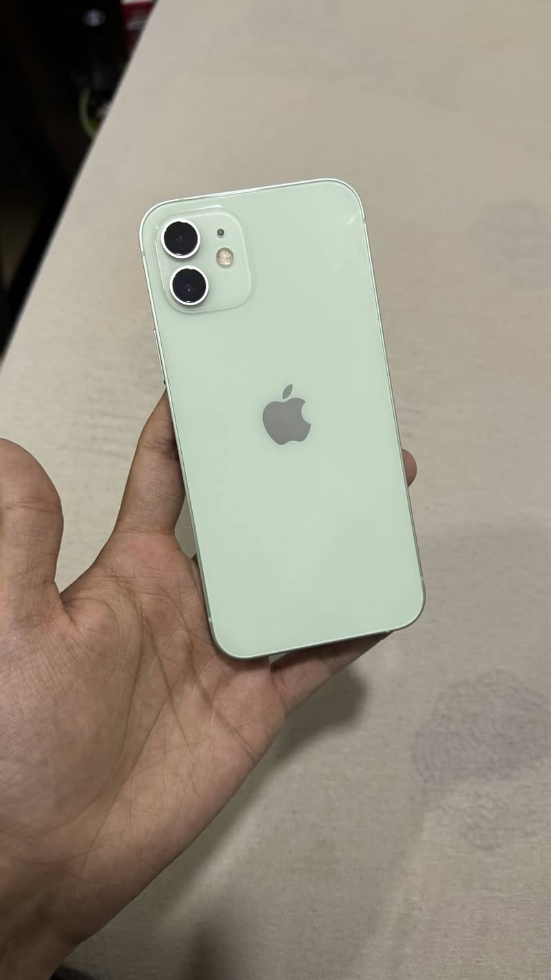 Apple iPhone 12 0