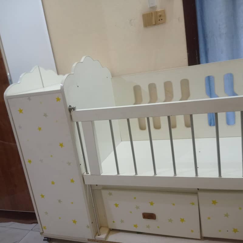 Kids cot 3