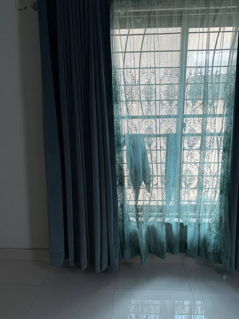 Curtains 6