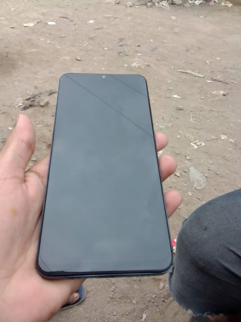 Realme C63 5