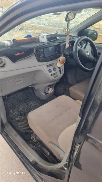 Daihatsu Mira 2013