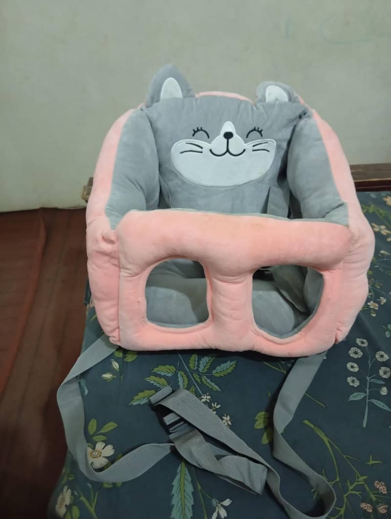 Baby Soft sofa/chair. 1