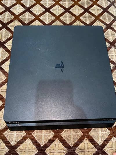 Ps4 Slim (500GB}