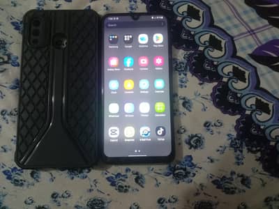 Samsung A30