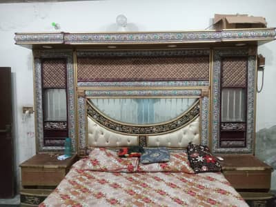 bed dressing divider