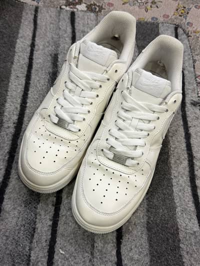 Nike Air Force 1