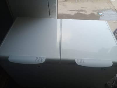 Haire inverter refrigerator freezer medium double door