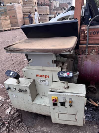 MACPI PPH INDUSTRIAL STEAM HEATED UTILITY IRONING PRESS-PROFESSIONAL