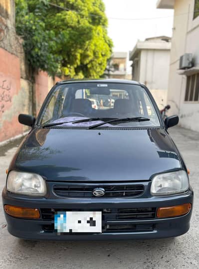 Daihatsu Cuore 2003