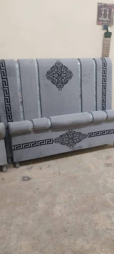 bed dressing side table