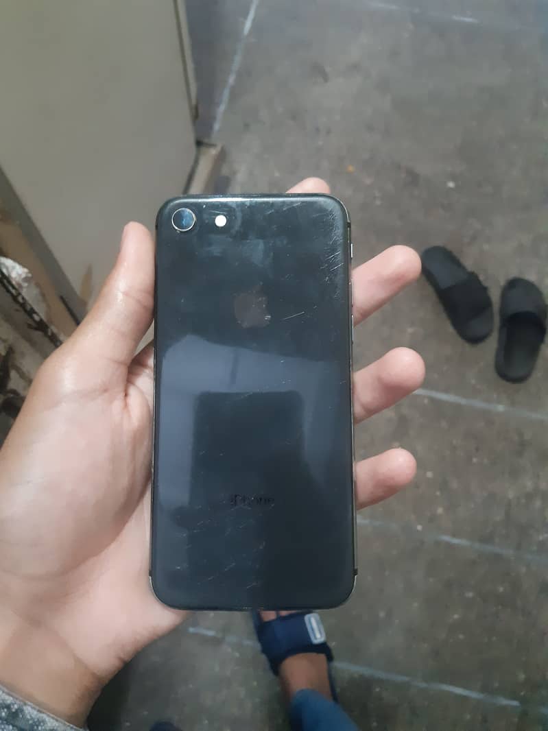 Apple iPhone 8 2