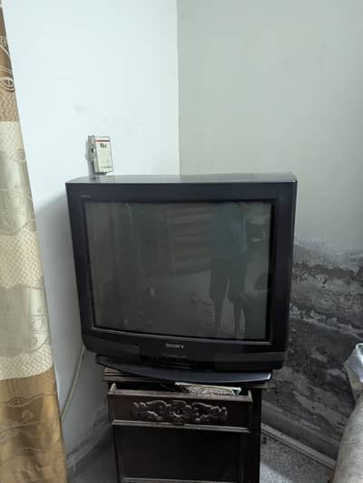 Sony TV 24 inch and 20 Inch for sale 5 and 7 thousand each