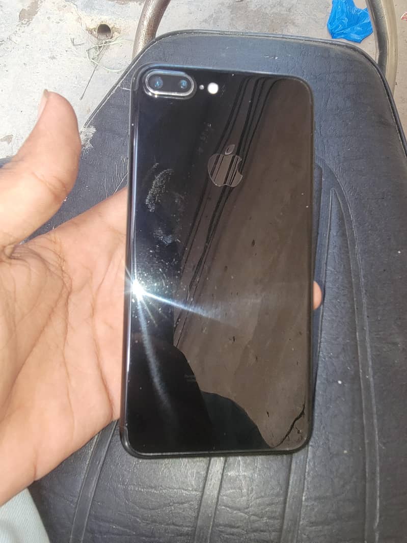 Apple iPhone 7 Plus 0