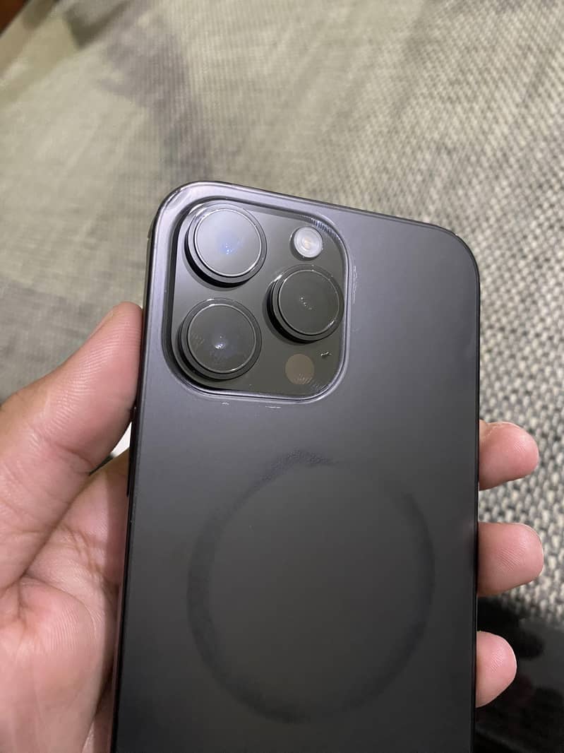 Apple iPhone 14 Pro Max 5