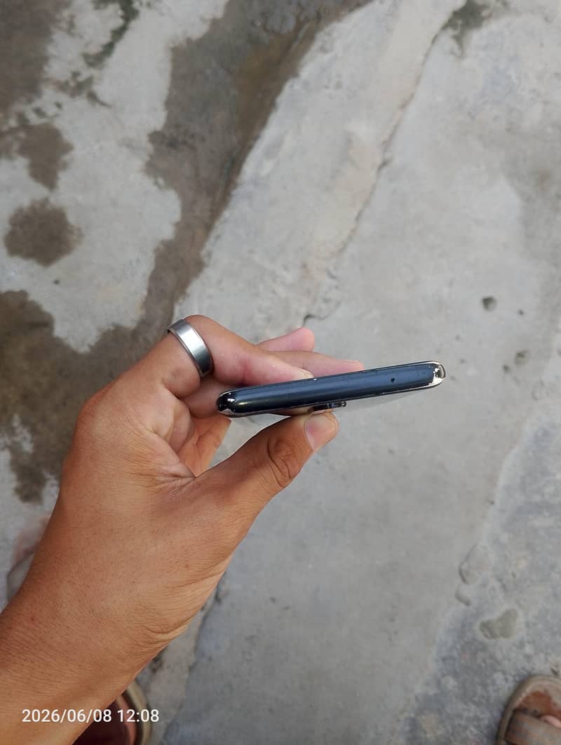 One Plus 8 Single Sim/Approved 8/128 4