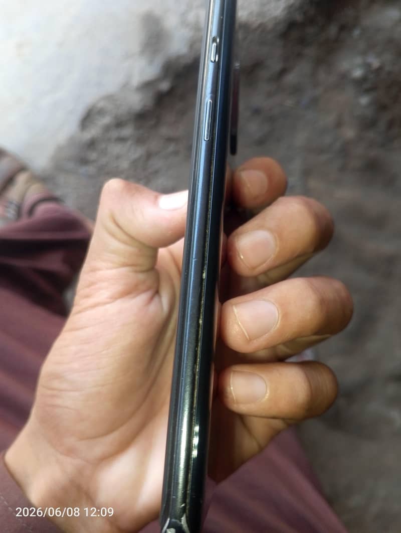 One Plus 8 Single Sim/Approved 8/128 6