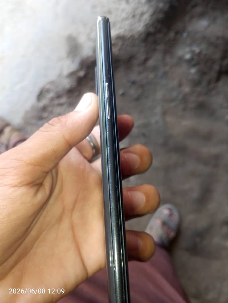 One Plus 8 Single Sim/Approved 8/128 7