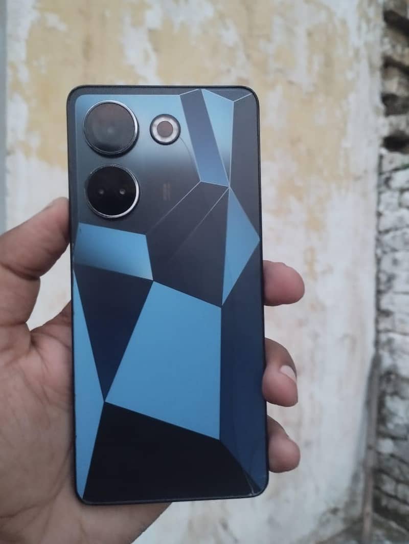 Tecno CAMON 20 3